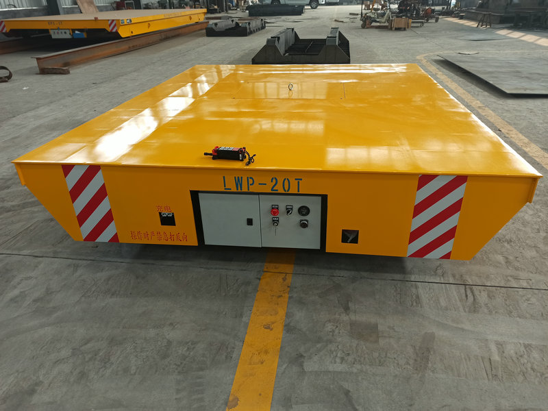 Elektriskais transportlīdzekļa transportlīdzekļa transportlīdzeklis