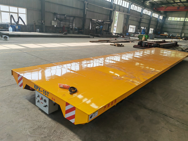 Dzelzceļa materiālu pārvadājumu trolejbuss