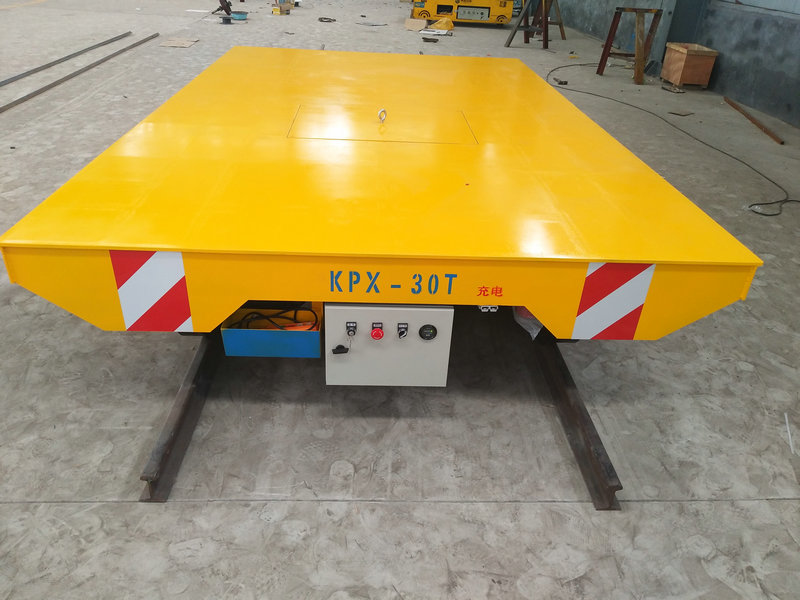 30 tonnas transportlīdzekļa